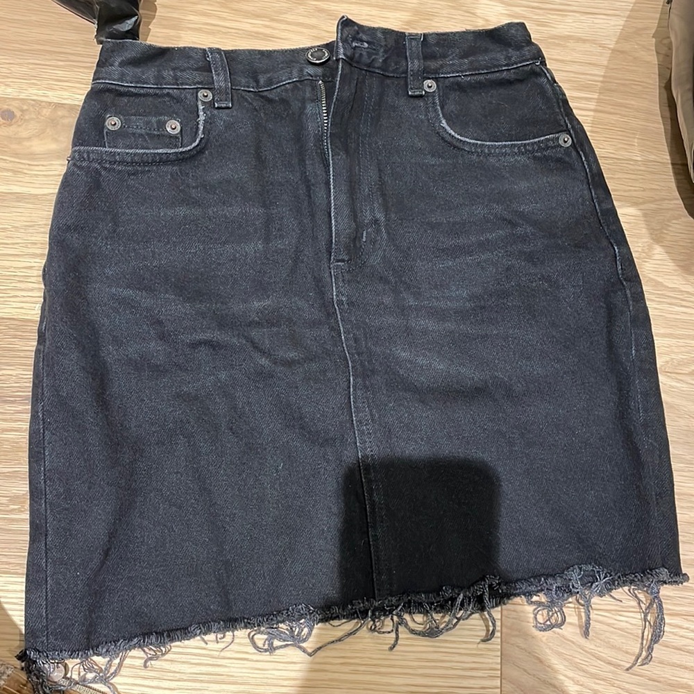 And other Stories denim mini skirt US 4/ EU 34